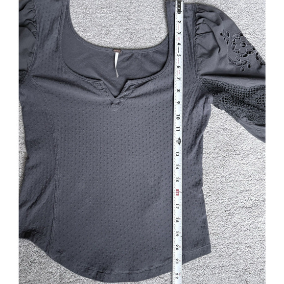 FREE PEOPLE Floral Lace Embroidered Brunch Date Top Gray Romantic Crochet S - Picture 14 of 14